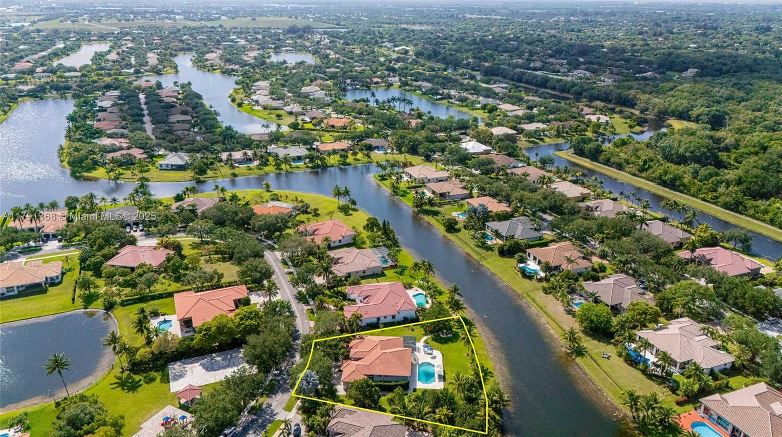 Small Image of 13003 SOUTH WEST 41ST ST, Davie Number 49