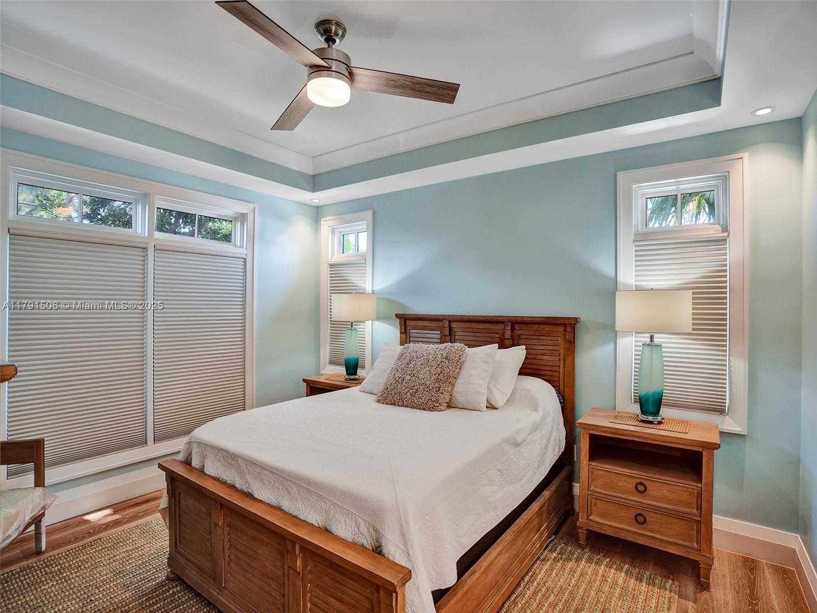 Small Image of 2340 NORTH EAST 48TH ST, Lighthouse Point Number 26