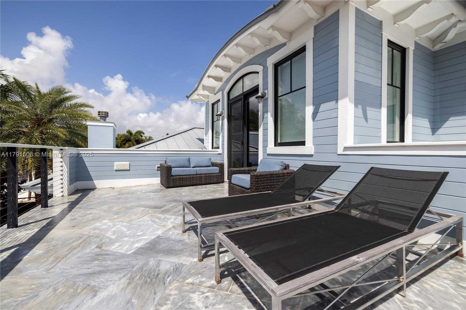 Small Image of 2340 NORTH EAST 48TH ST, Lighthouse Point Number 47