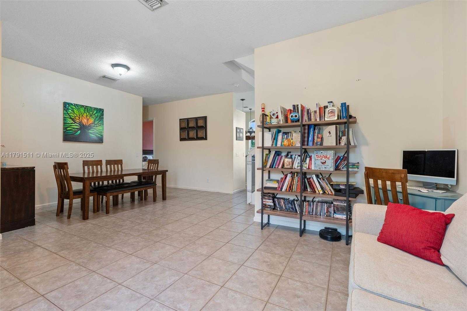 Small Image of 13119 SOUTH WEST 29TH ST, Miramar Number 15