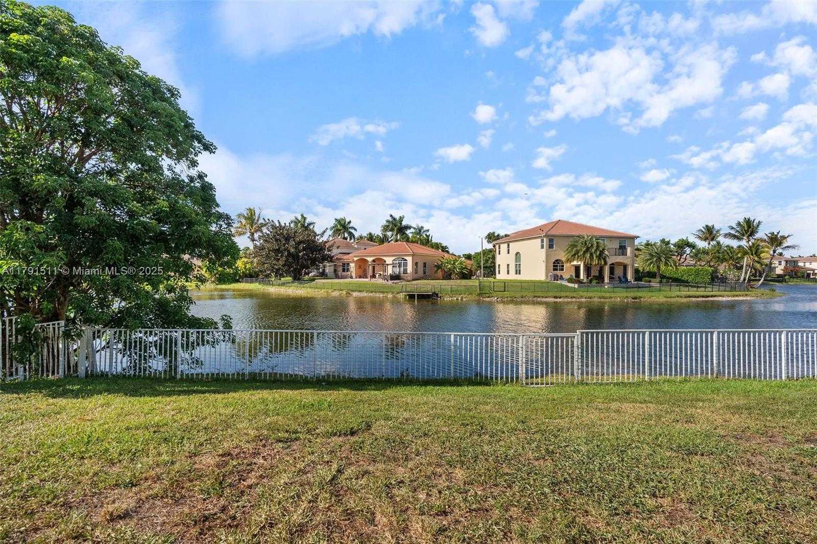 Small Image of 13119 SOUTH WEST 29TH ST, Miramar Number 36