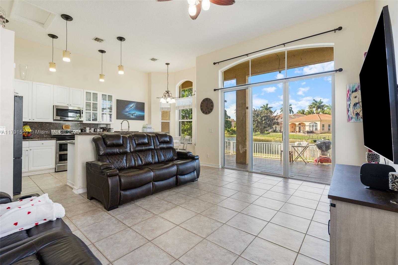 Small Image of 13119 SOUTH WEST 29TH ST, Miramar Number 5