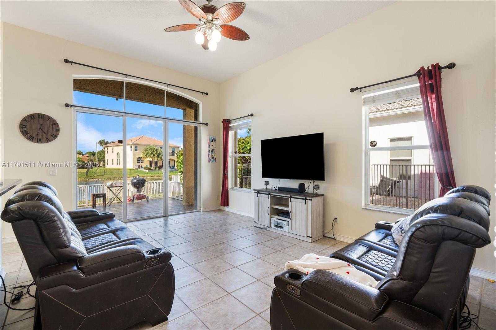 Small Image of 13119 SOUTH WEST 29TH ST, Miramar Number 7