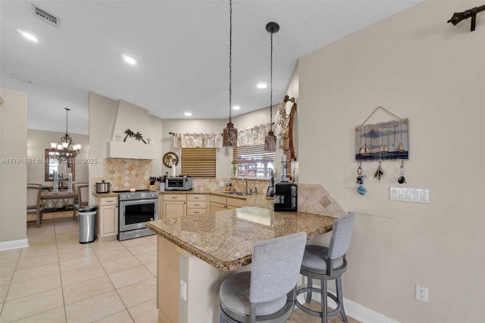 Small Image of 19302 SOUTH WEST 292ND ST, Homestead Number 10
