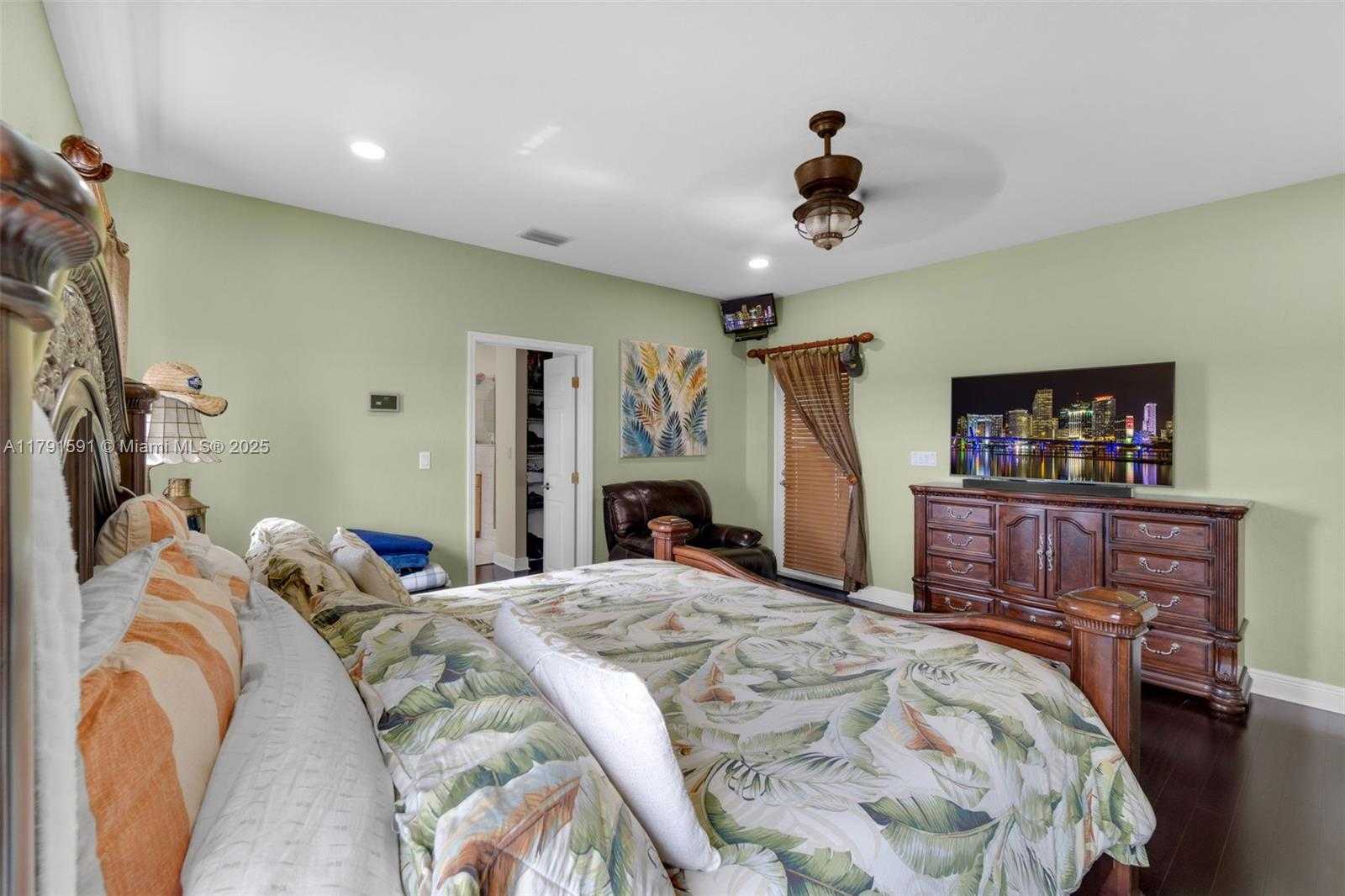 Small Image of 19302 SOUTH WEST 292ND ST, Homestead Number 20