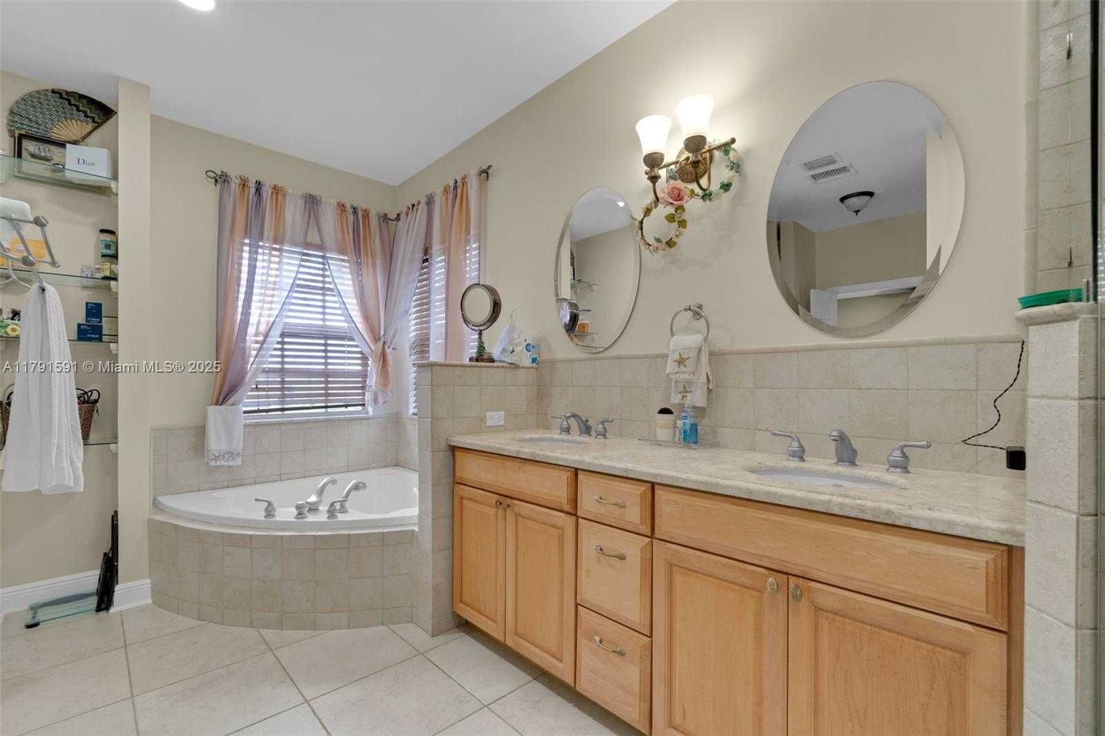 Small Image of 19302 SOUTH WEST 292ND ST, Homestead Number 23