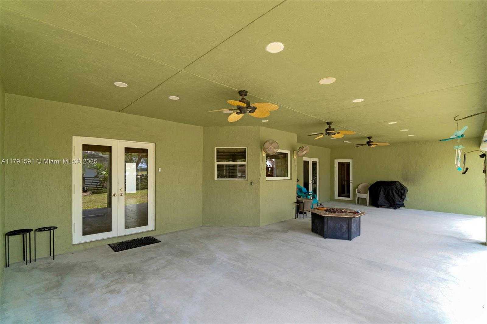 Small Image of 19302 SOUTH WEST 292ND ST, Homestead Number 30
