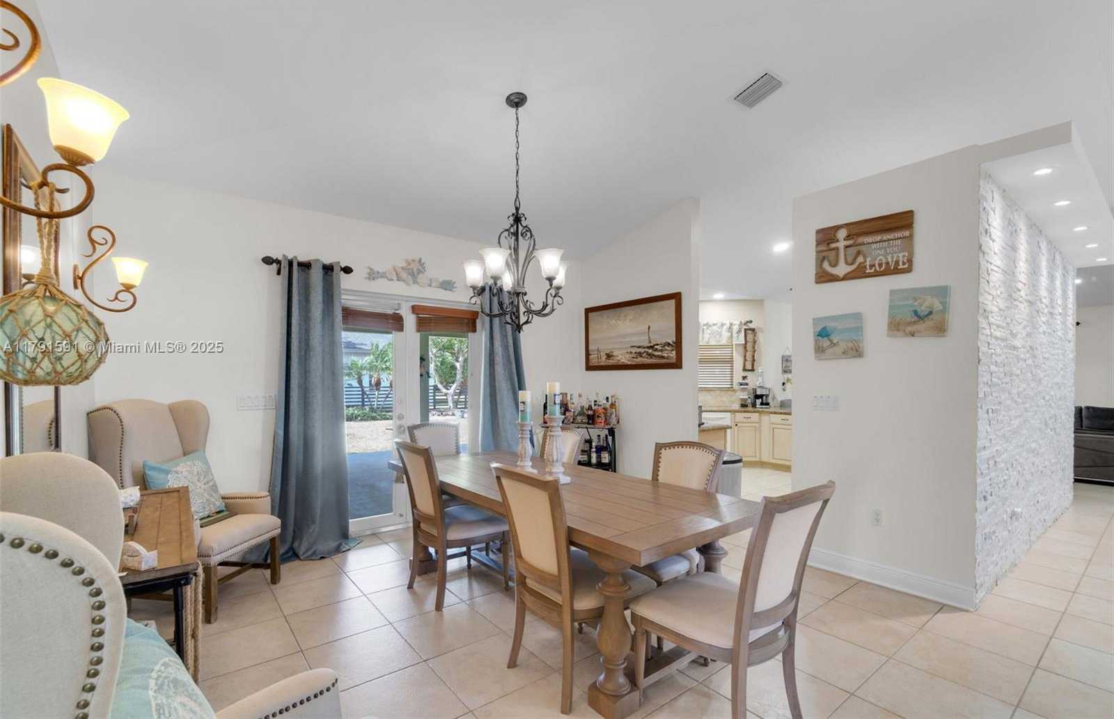 Small Image of 19302 SOUTH WEST 292ND ST, Homestead Number 9