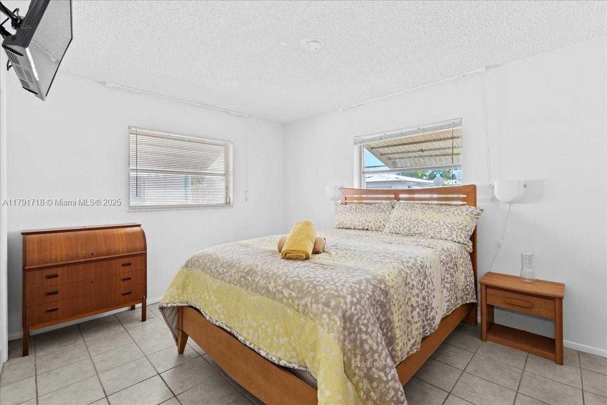 Small Image of 8301 NORTH WEST 57TH PL, Tamarac Number 23