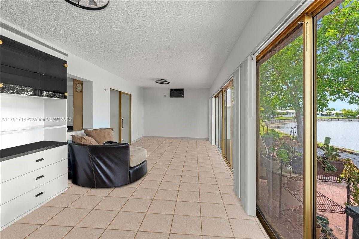 Small Image of 8301 NORTH WEST 57TH PL, Tamarac Number 26