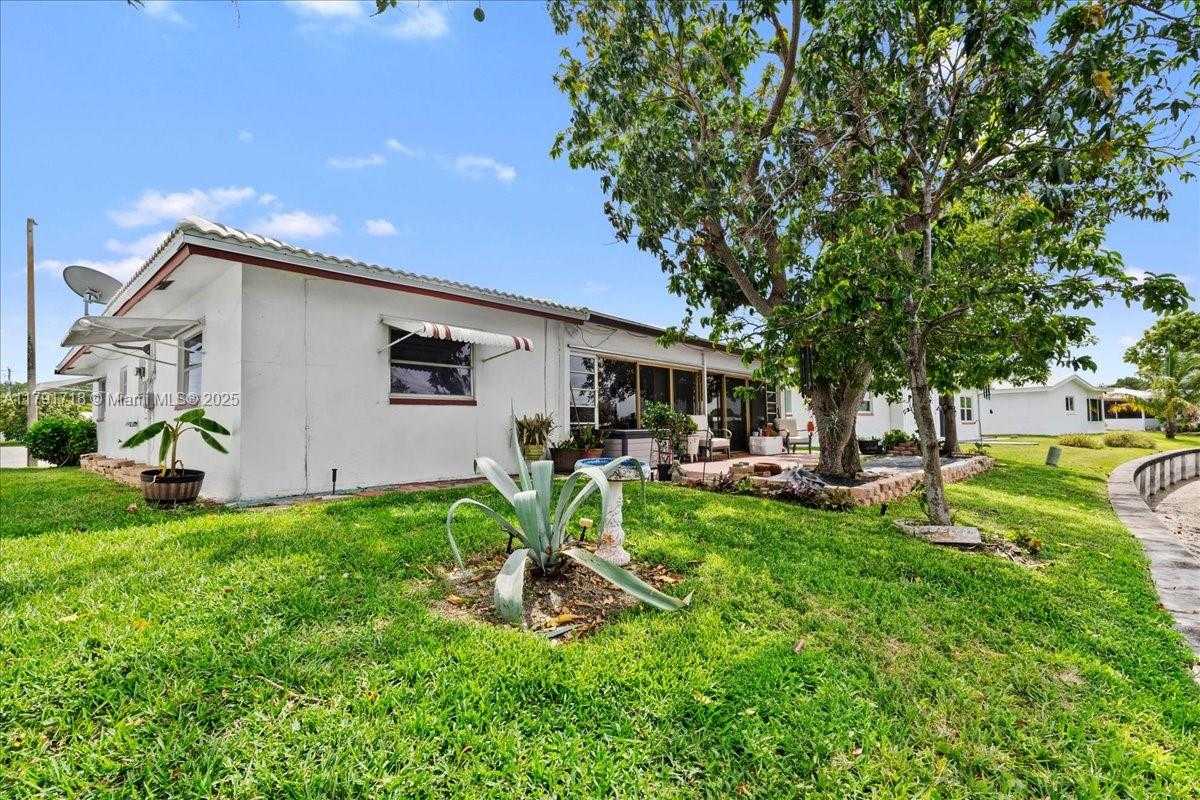 Small Image of 8301 NORTH WEST 57TH PL, Tamarac Number 31
