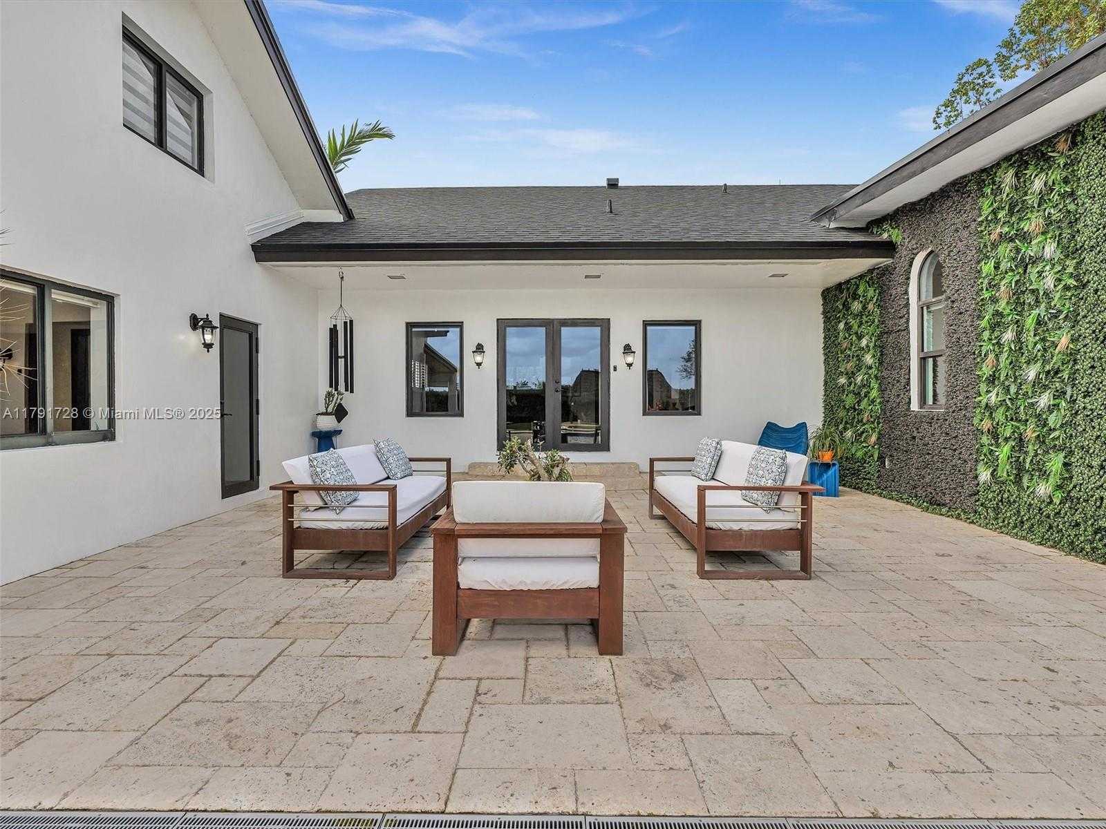 Small Image of 21411 SOUTH WEST 248TH ST, Homestead Number 45