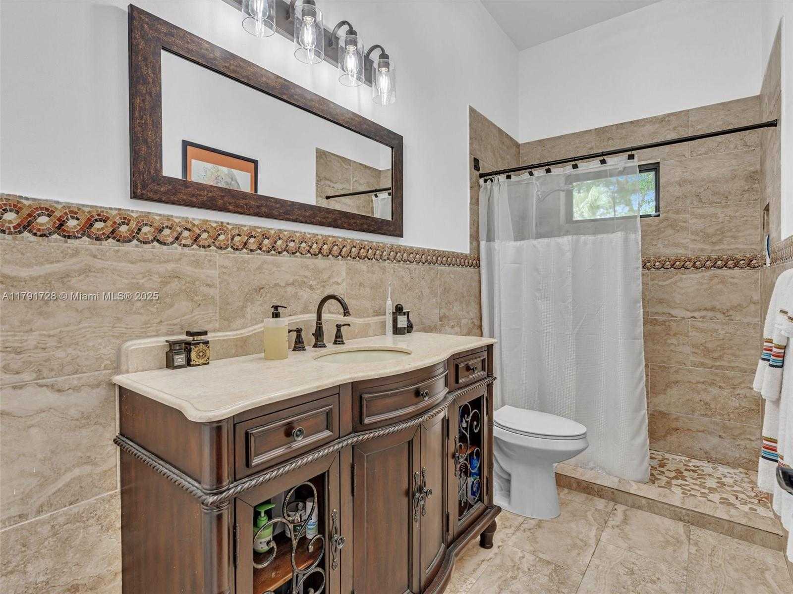 Small Image of 21411 SOUTH WEST 248TH ST, Homestead Number 49