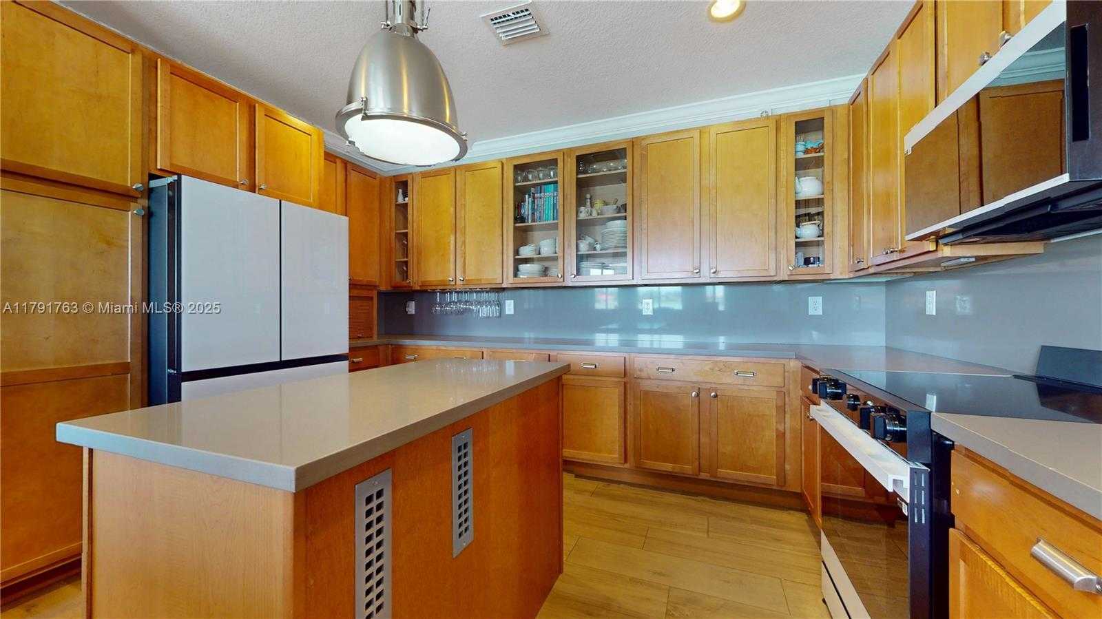 Small Image of 7786 SOUTH WEST 188TH TER, Cutler Bay Number 13