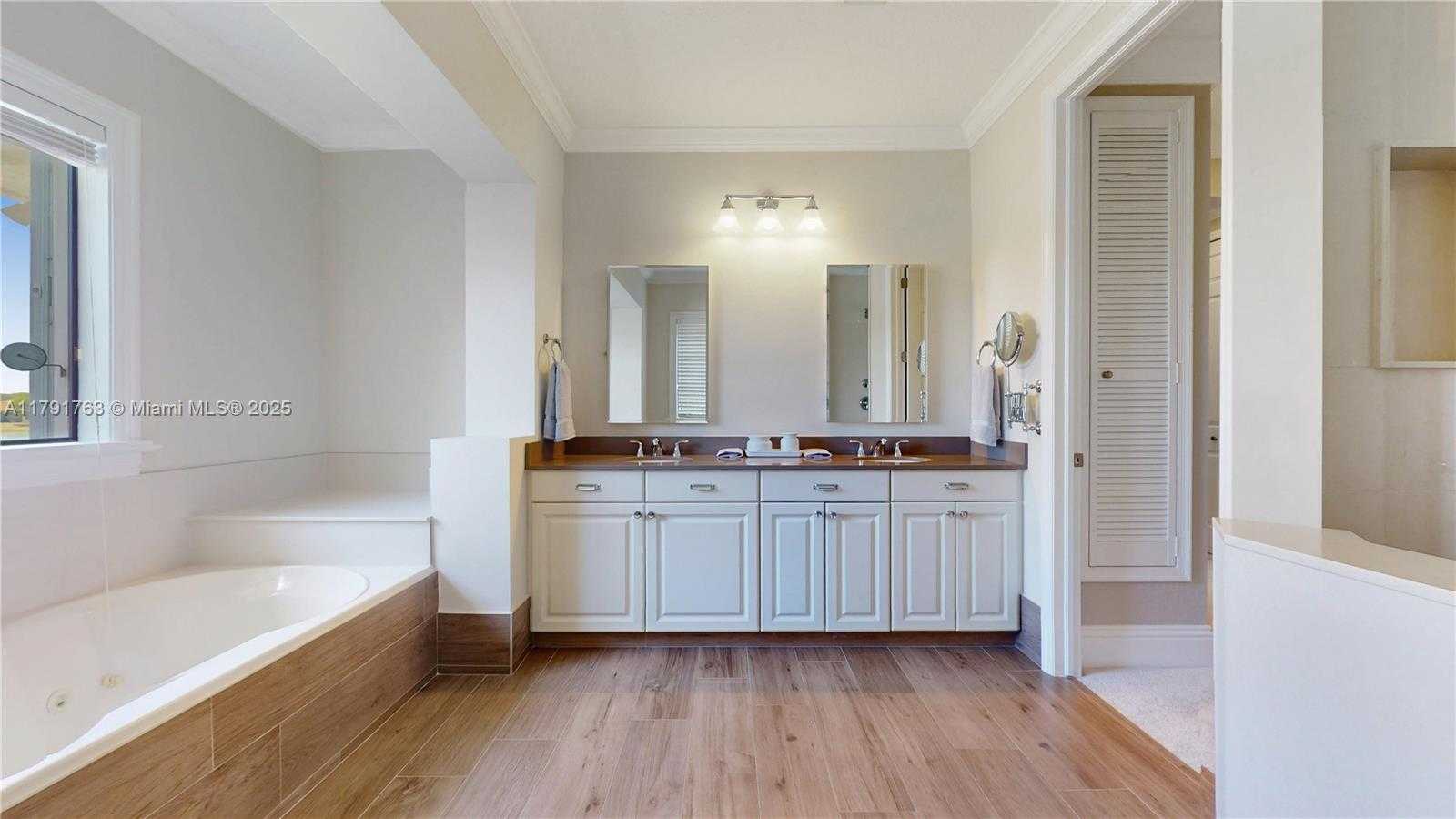 Small Image of 7786 SOUTH WEST 188TH TER, Cutler Bay Number 22