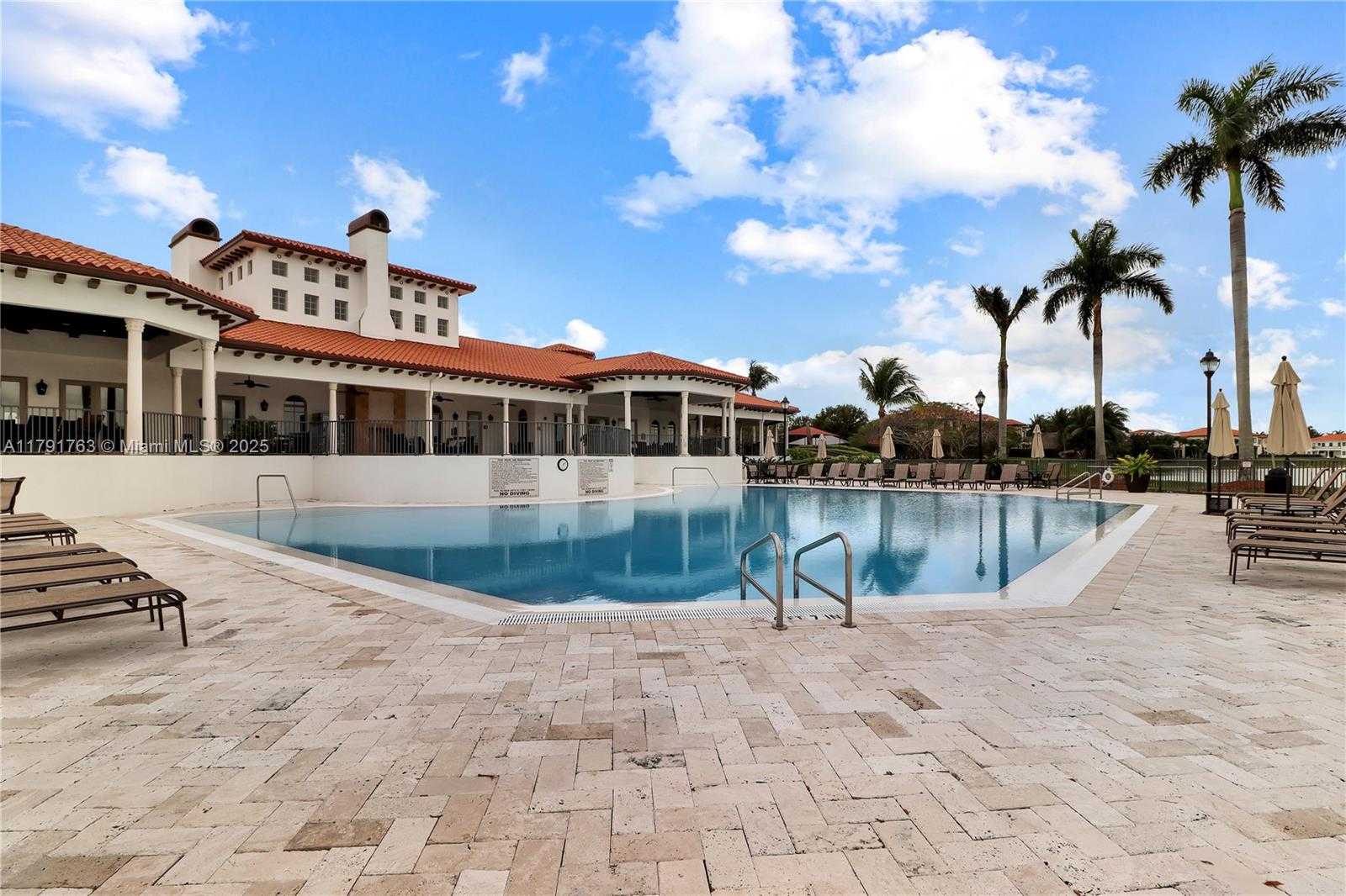 Small Image of 7786 SOUTH WEST 188TH TER, Cutler Bay Number 40