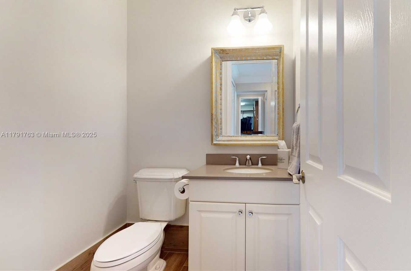 Small Image of 7786 SOUTH WEST 188TH TER, Cutler Bay Number 56