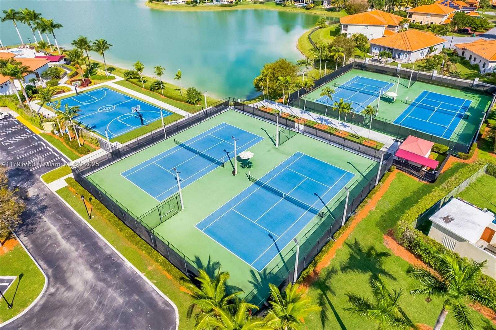 Small Image of 7786 SOUTH WEST 188TH TER, Cutler Bay Number 71