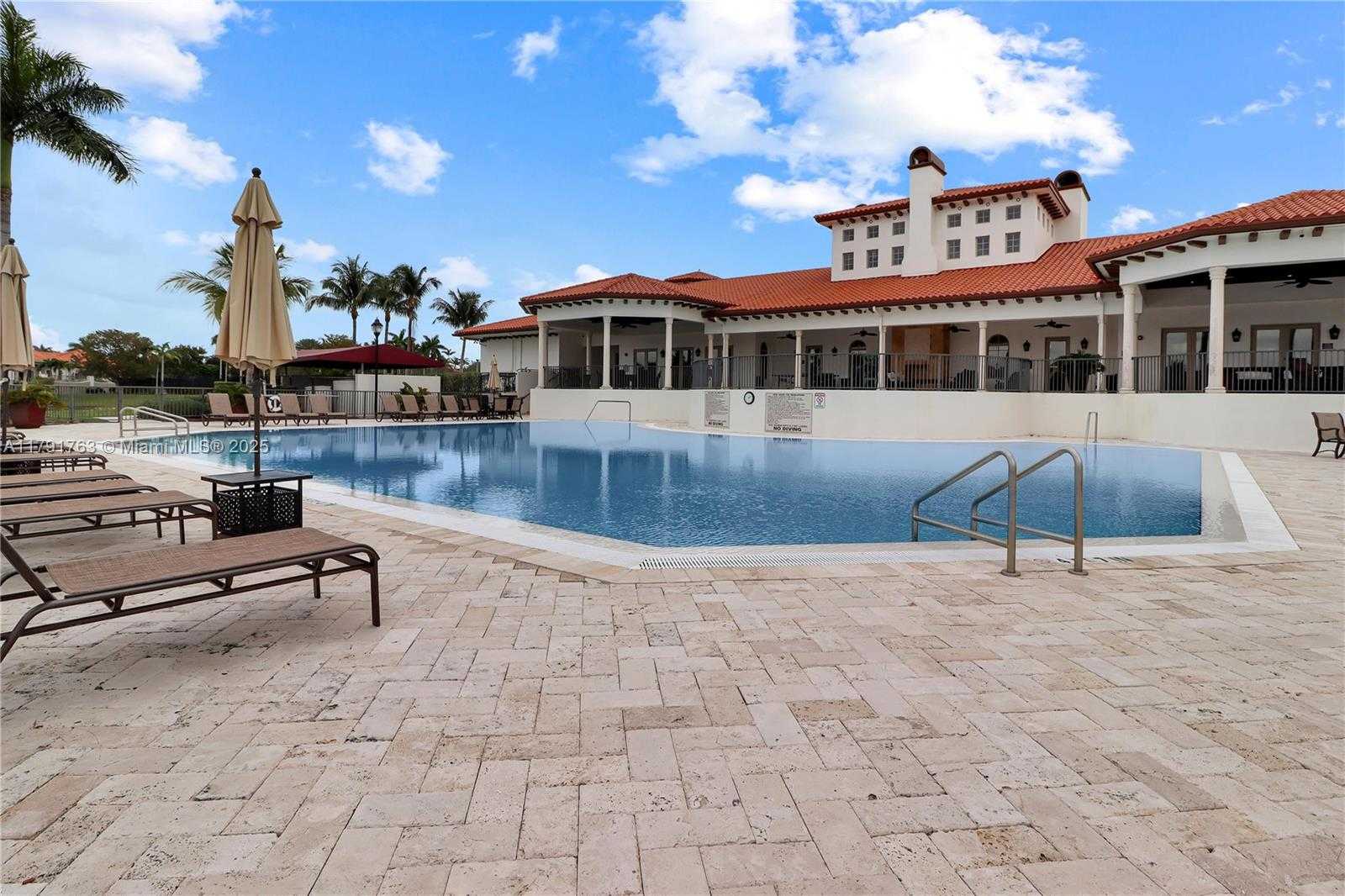 Small Image of 7786 SOUTH WEST 188TH TER, Cutler Bay Number 75