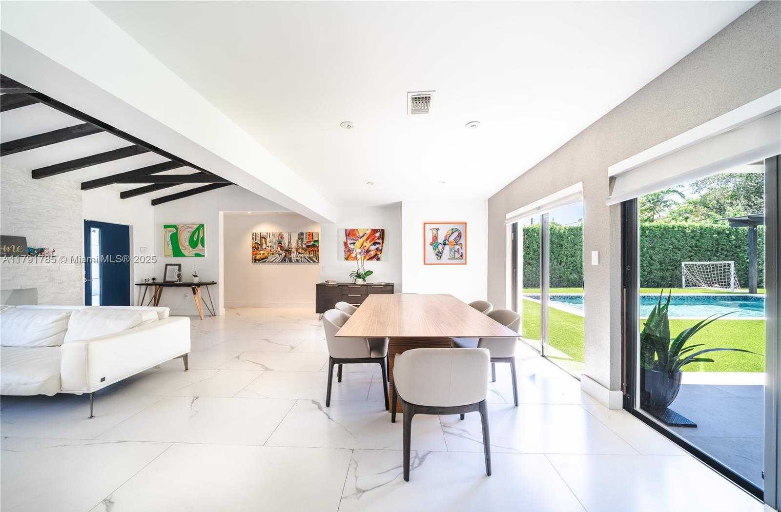 Small Image of 766 NORTH EAST 96TH ST, Miami Shores Number 13