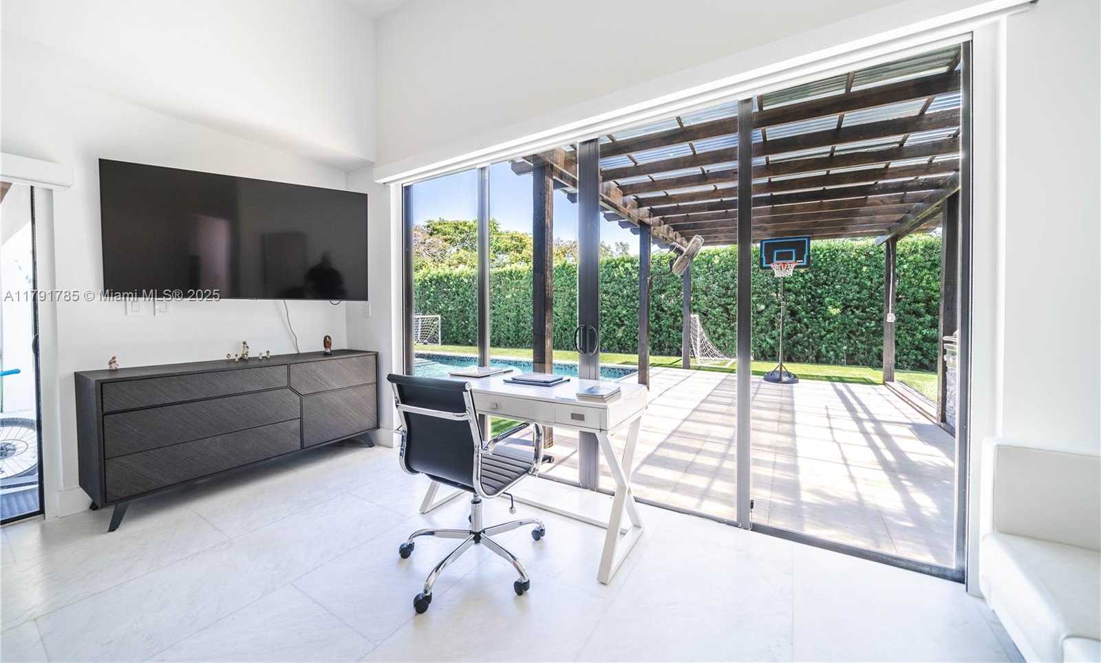 Small Image of 766 NORTH EAST 96TH ST, Miami Shores Number 20