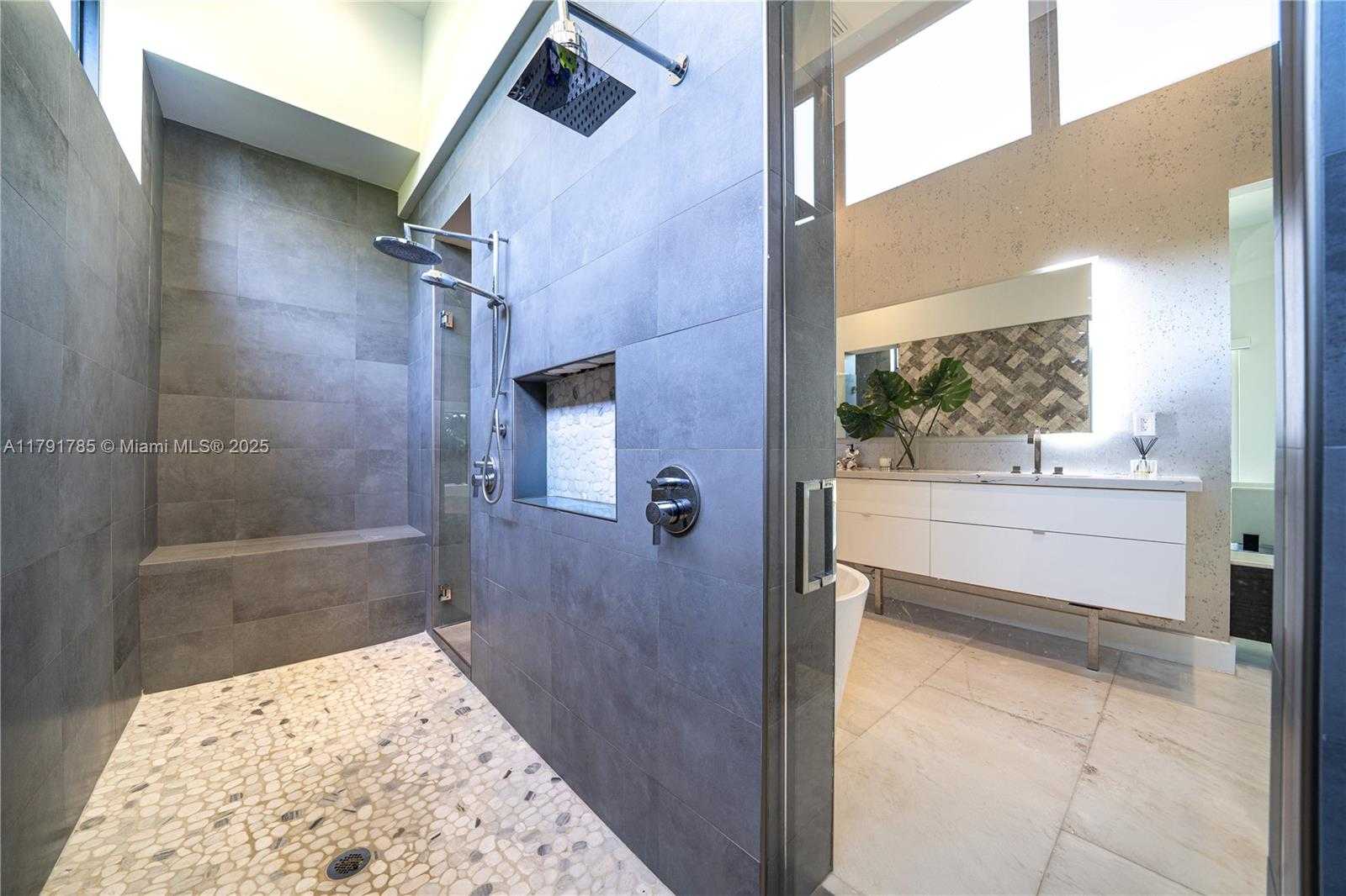 Small Image of 766 NORTH EAST 96TH ST, Miami Shores Number 26