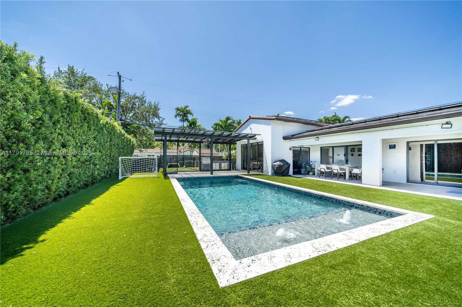 Small Image of 766 NORTH EAST 96TH ST, Miami Shores Number 41