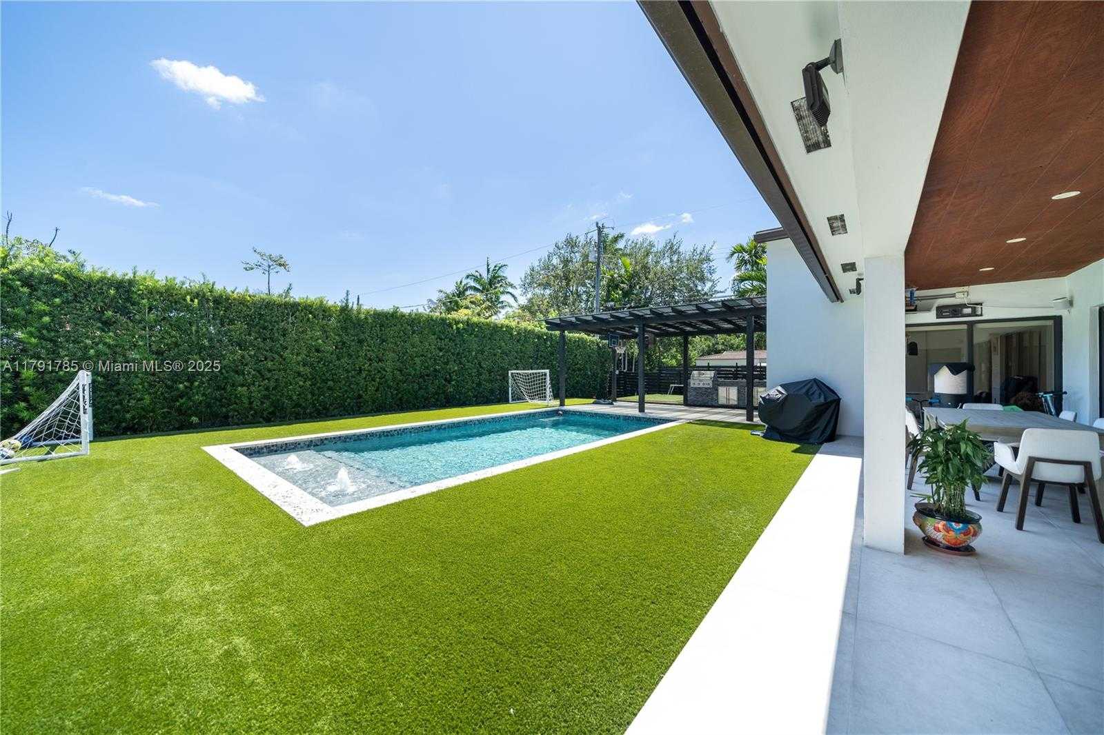 Small Image of 766 NORTH EAST 96TH ST, Miami Shores Number 42