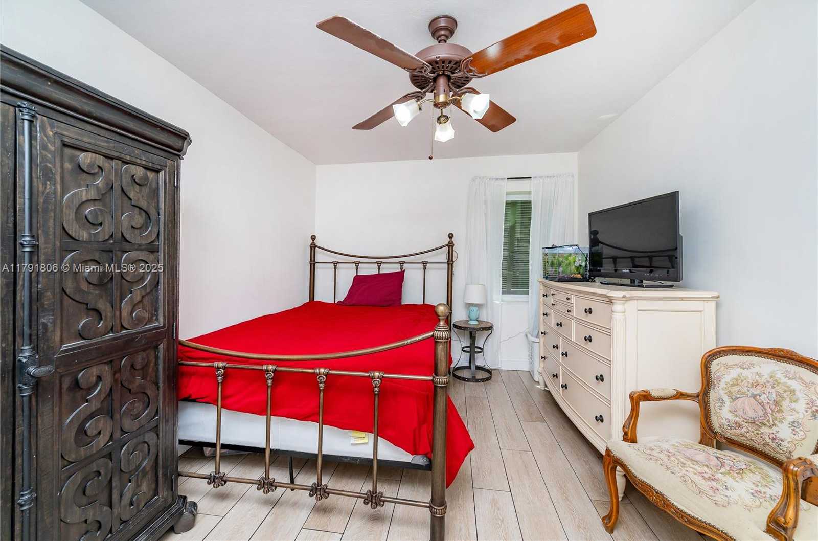 Small Image of 18525 SOUTH WEST 90TH CT, Cutler Bay Number 39