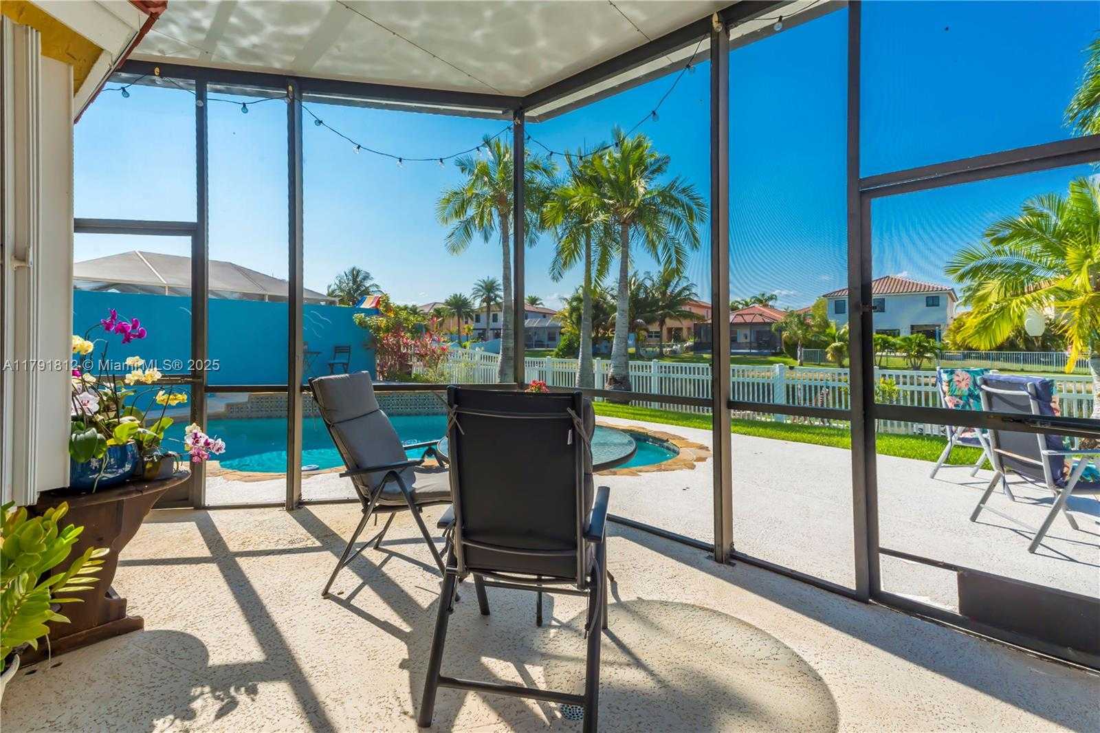 Small Image of 1060 NORTH WEST 192ND AVE, Pembroke Pines Number 37