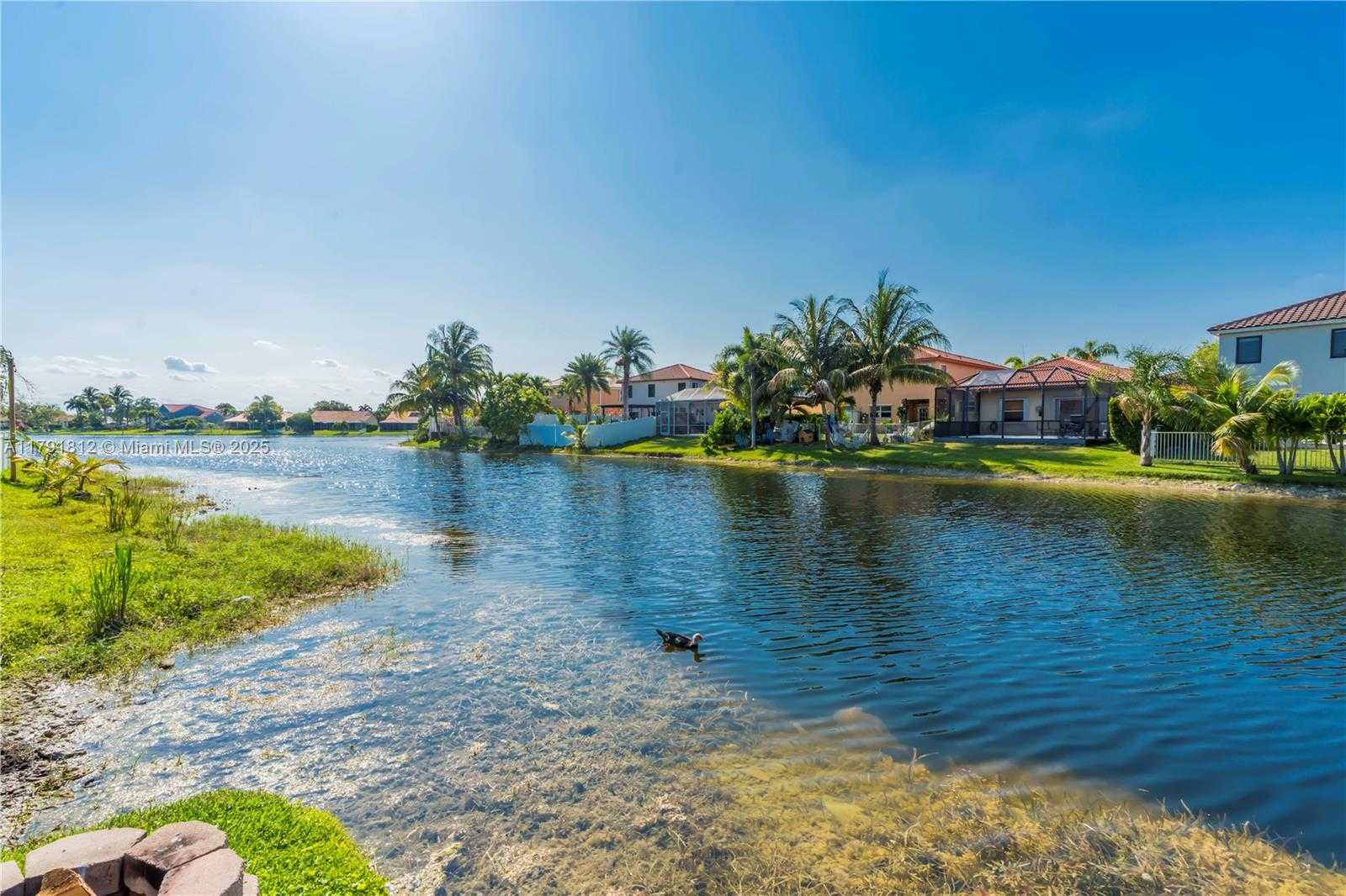 Small Image of 1060 NORTH WEST 192ND AVE, Pembroke Pines Number 4