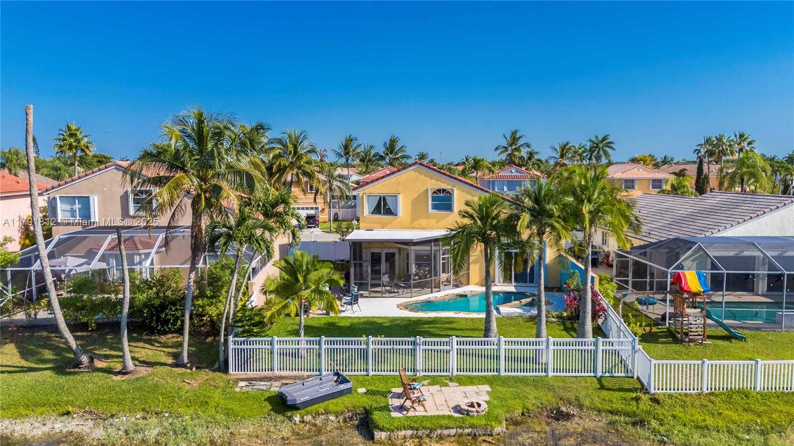 Small Image of 1060 NORTH WEST 192ND AVE, Pembroke Pines Number 49