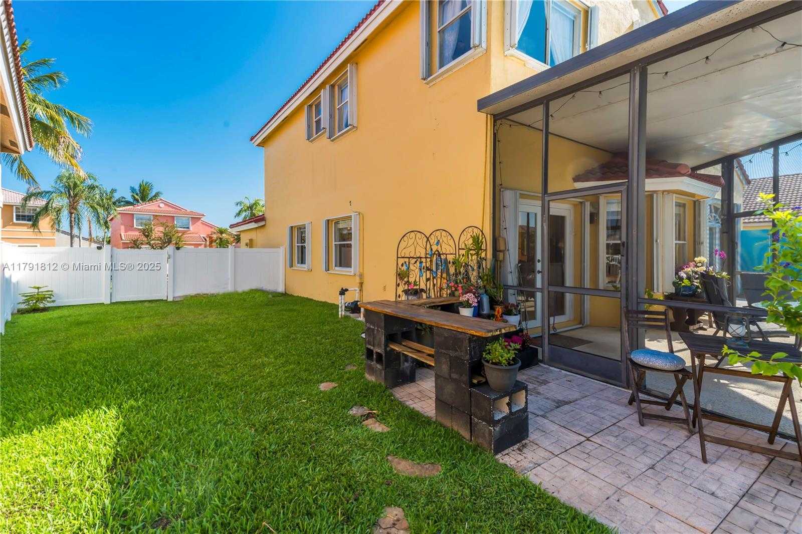 Small Image of 1060 NORTH WEST 192ND AVE, Pembroke Pines Number 52