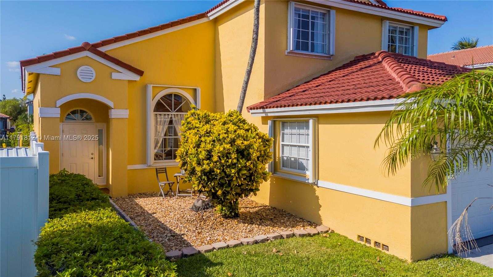 Small Image of 1060 NORTH WEST 192ND AVE, Pembroke Pines Number 61