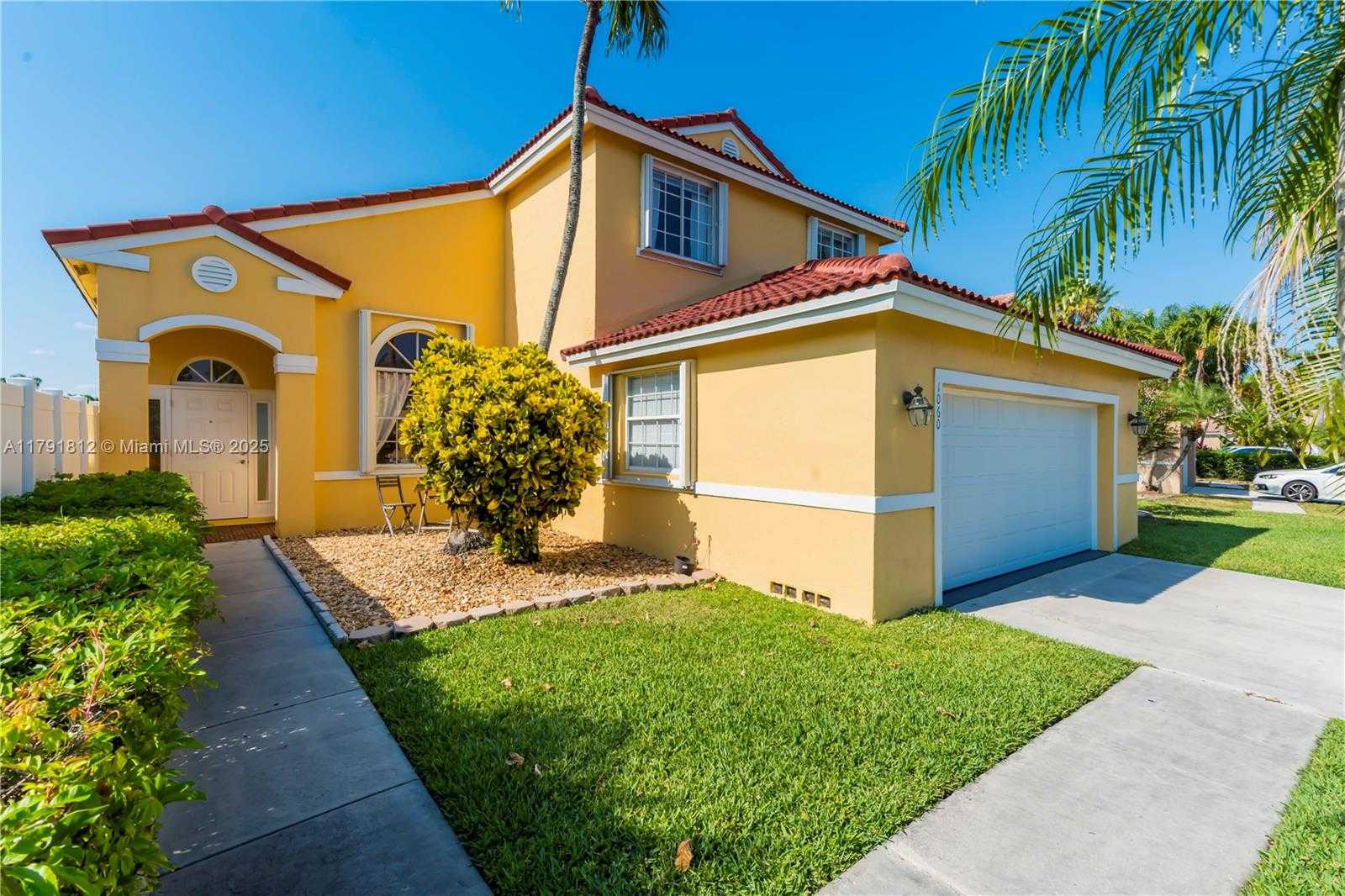 Small Image of 1060 NORTH WEST 192ND AVE, Pembroke Pines Number 68