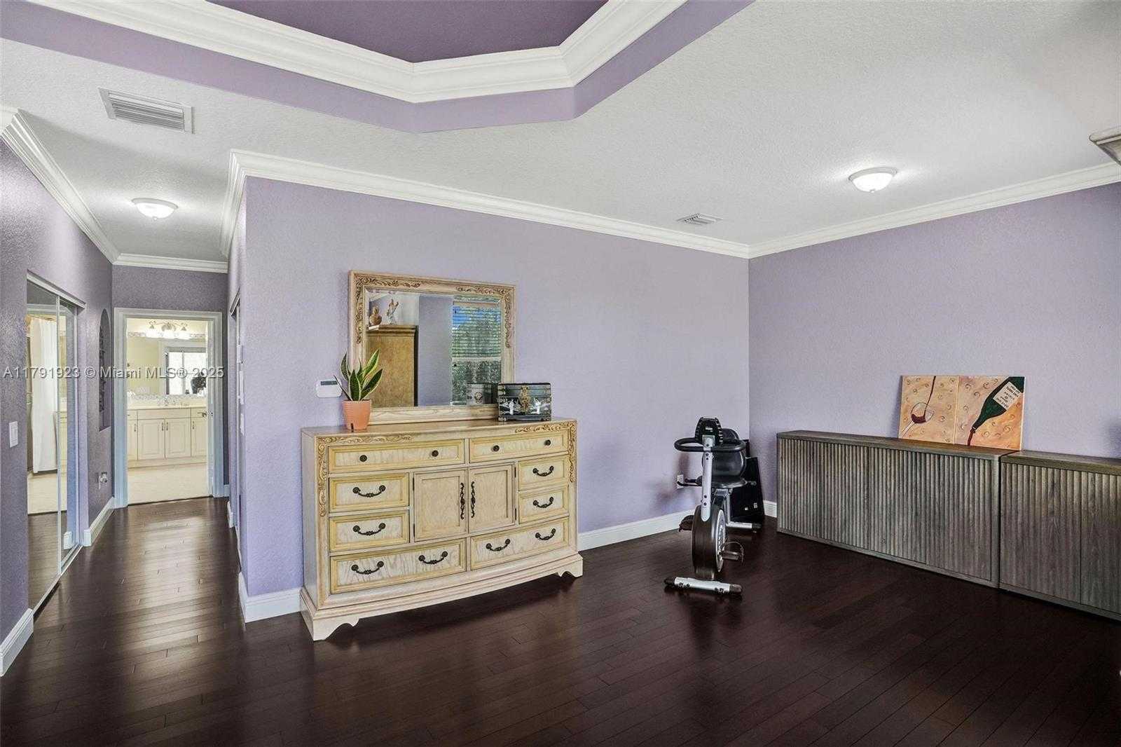 Small Image of 19323 SOUTH WEST 55TH ST, Miramar Number 13