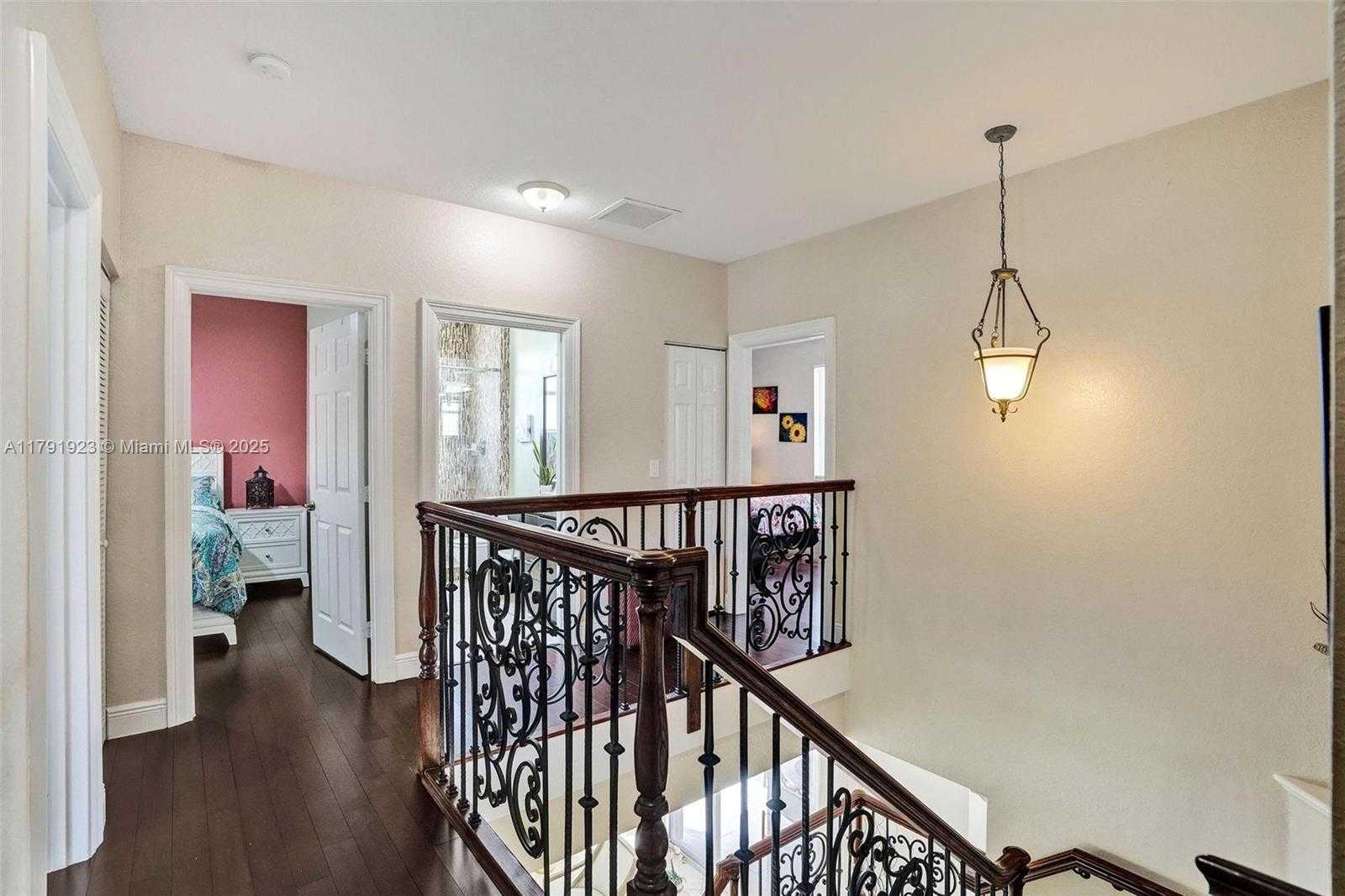 Small Image of 19323 SOUTH WEST 55TH ST, Miramar Number 18
