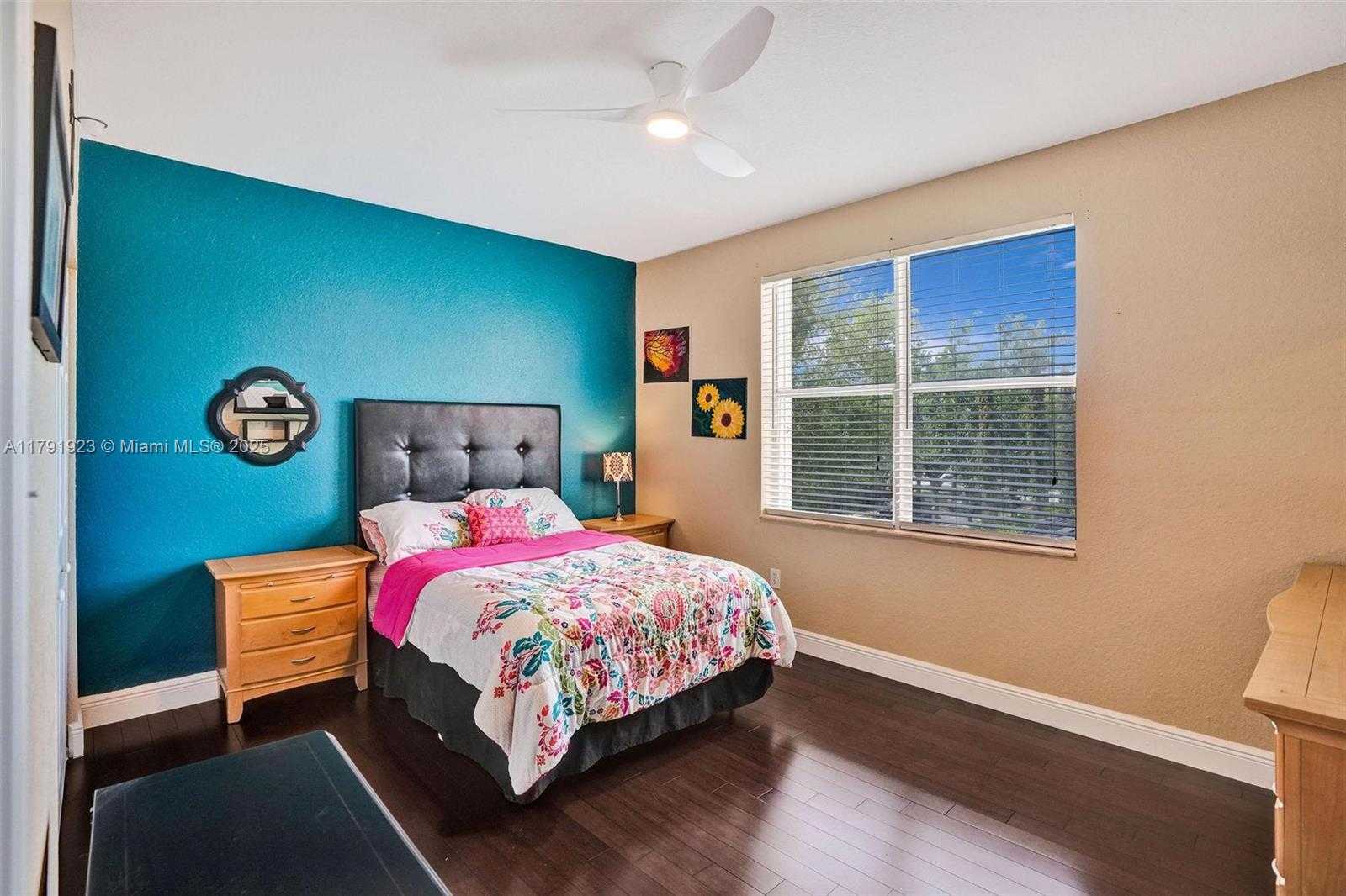Small Image of 19323 SOUTH WEST 55TH ST, Miramar Number 24