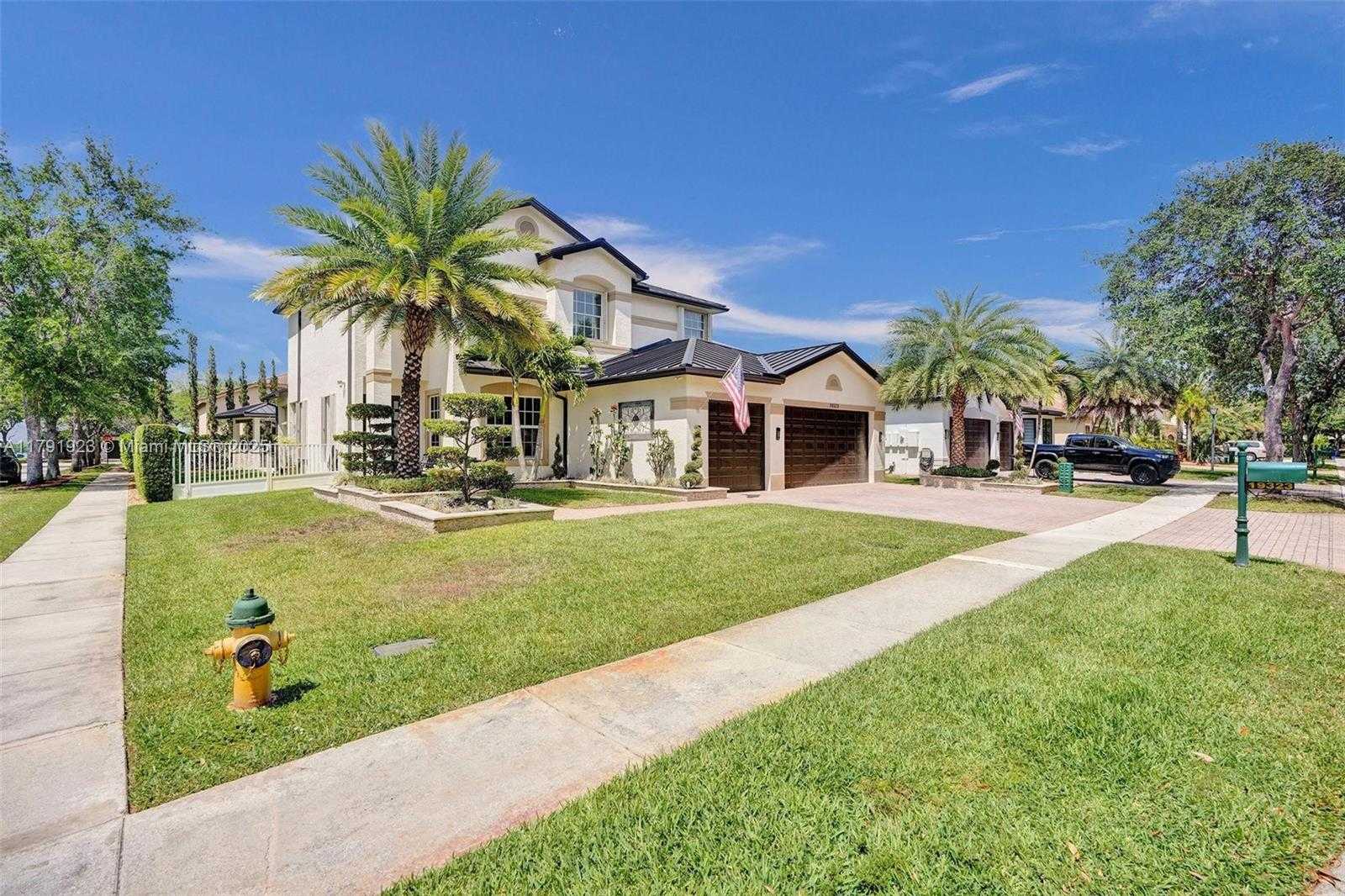 Small Image of 19323 SOUTH WEST 55TH ST, Miramar Number 54