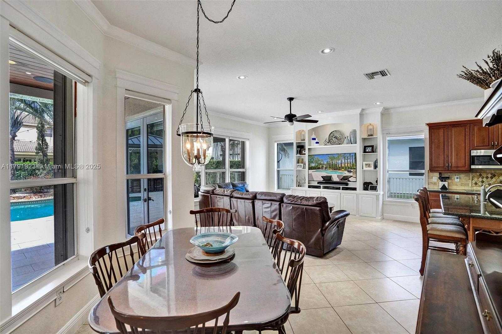Small Image of 19323 SOUTH WEST 55TH ST, Miramar Number 7