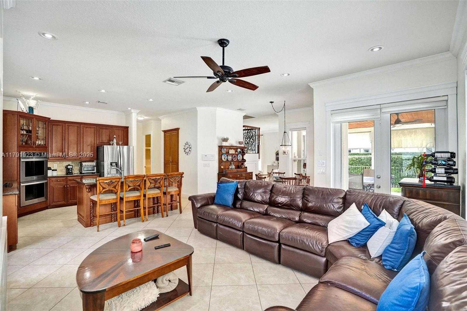Small Image of 19323 SOUTH WEST 55TH ST, Miramar Number 9