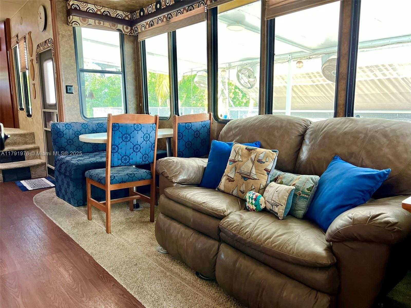 Small Image of 325 CALUSA STREET LOT 245, Key Largo Number 15