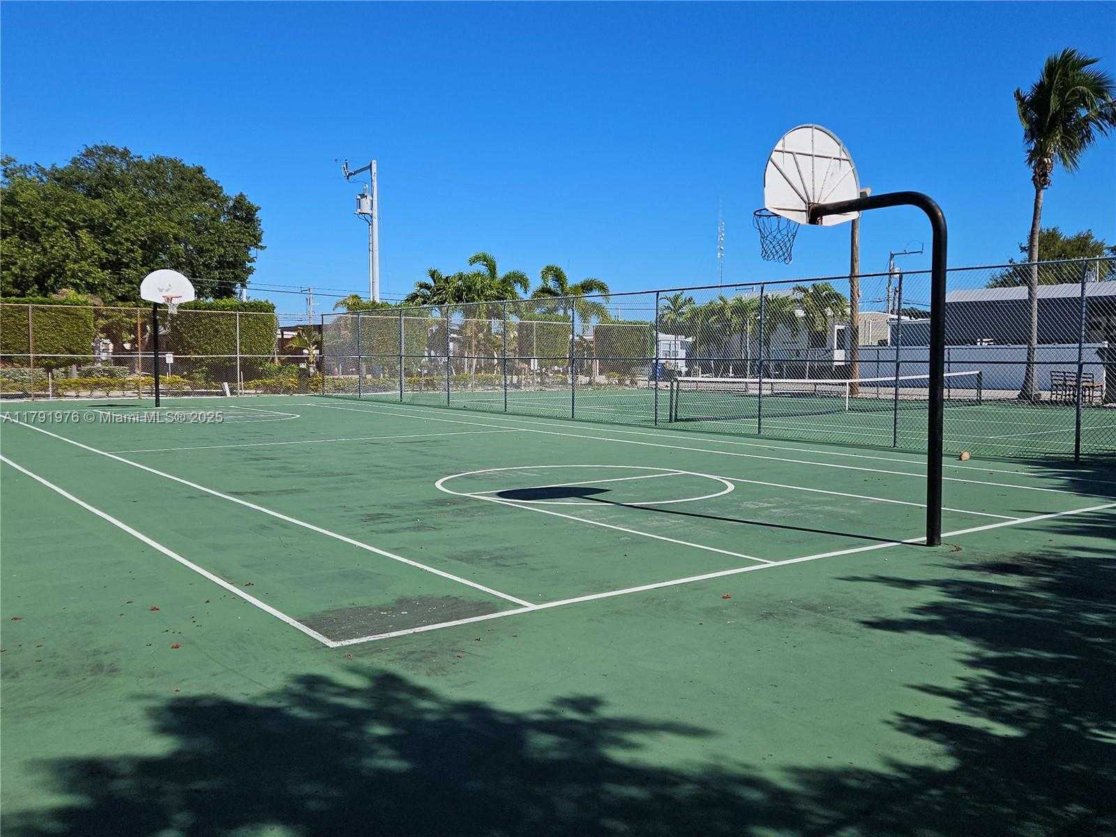 Small Image of 325 CALUSA STREET LOT 245, Key Largo Number 38