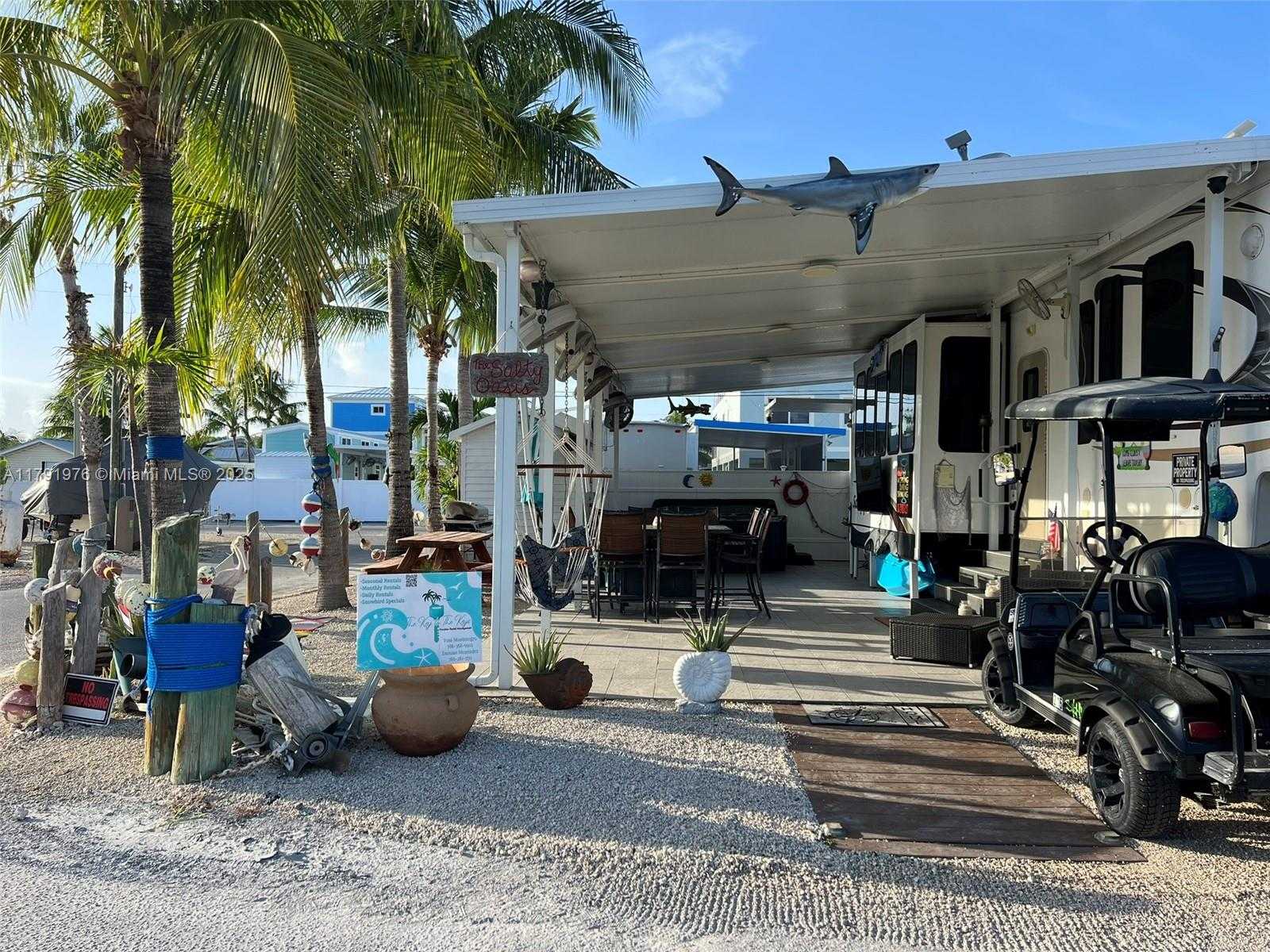 Small Image of 325 CALUSA STREET LOT 245, Key Largo Number 7
