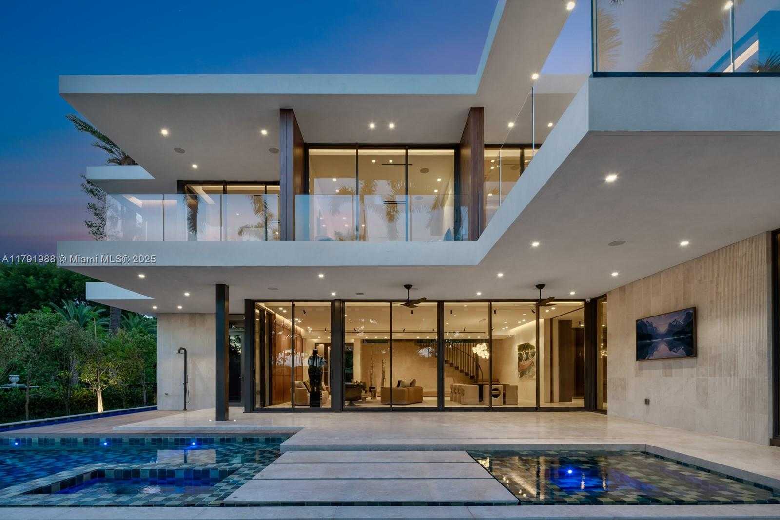 Small Image of 1800 WEST 27TH STREET, Miami Beach Number 14