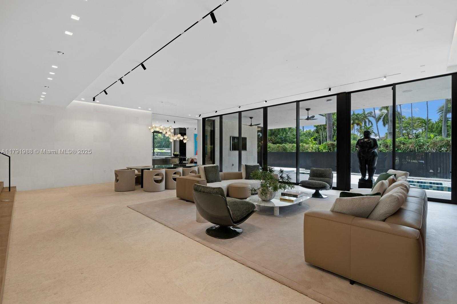 Small Image of 1800 WEST 27TH STREET, Miami Beach Number 19