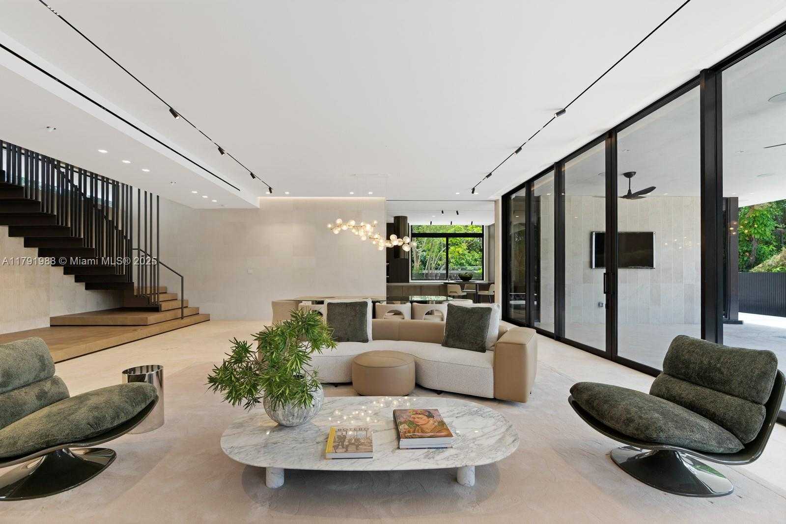 Small Image of 1800 WEST 27TH STREET, Miami Beach Number 20