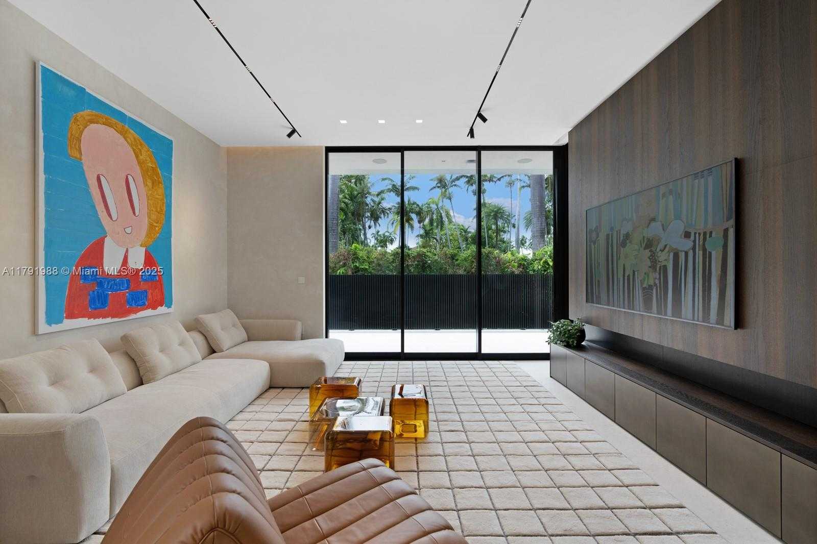 Small Image of 1800 WEST 27TH STREET, Miami Beach Number 27