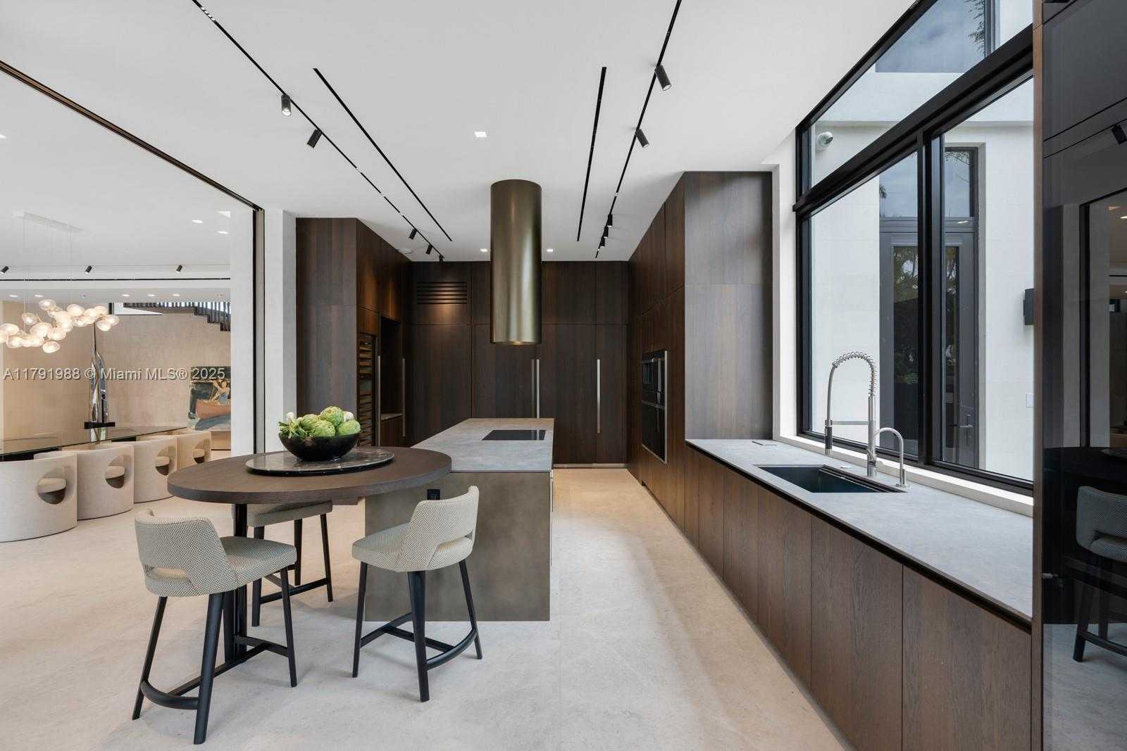 Small Image of 1800 WEST 27TH STREET, Miami Beach Number 31