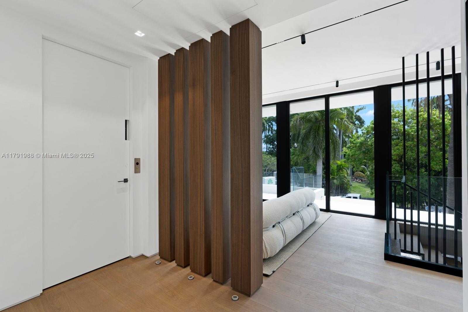 Small Image of 1800 WEST 27TH STREET, Miami Beach Number 49